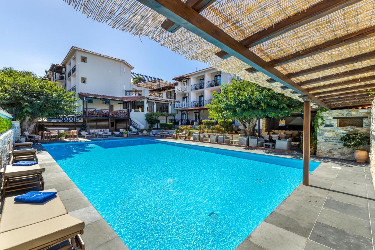 Ionia Hotel Skopelos Town Exterior photo