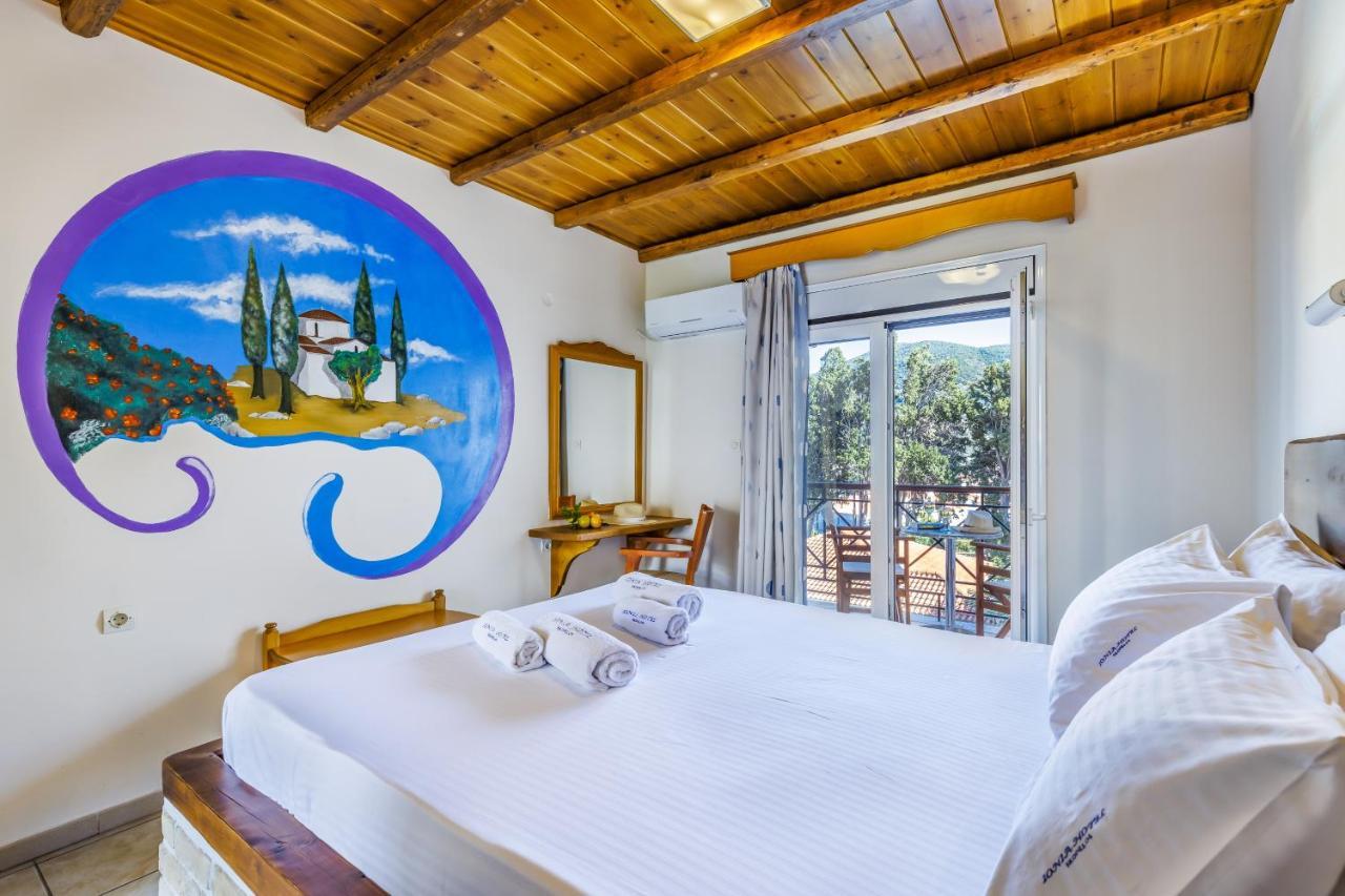Ionia Hotel Skopelos Town Exterior photo