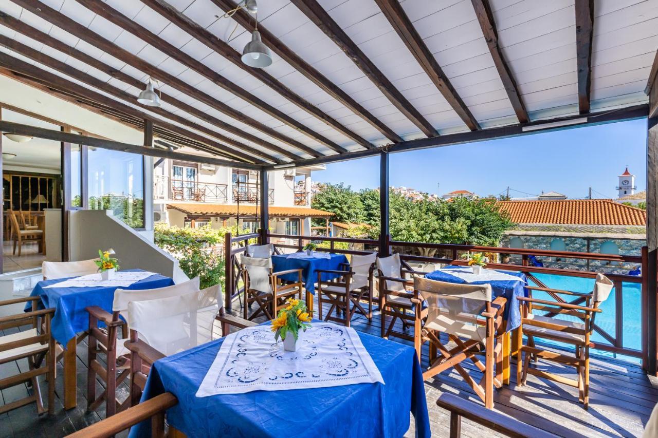 Ionia Hotel Skopelos Town Exterior photo