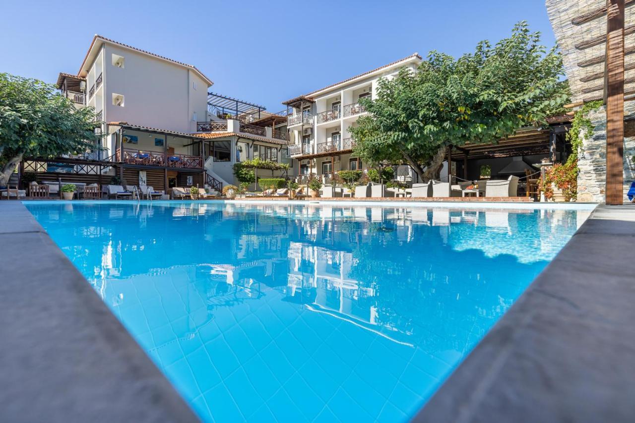 Ionia Hotel Skopelos Town Exterior photo