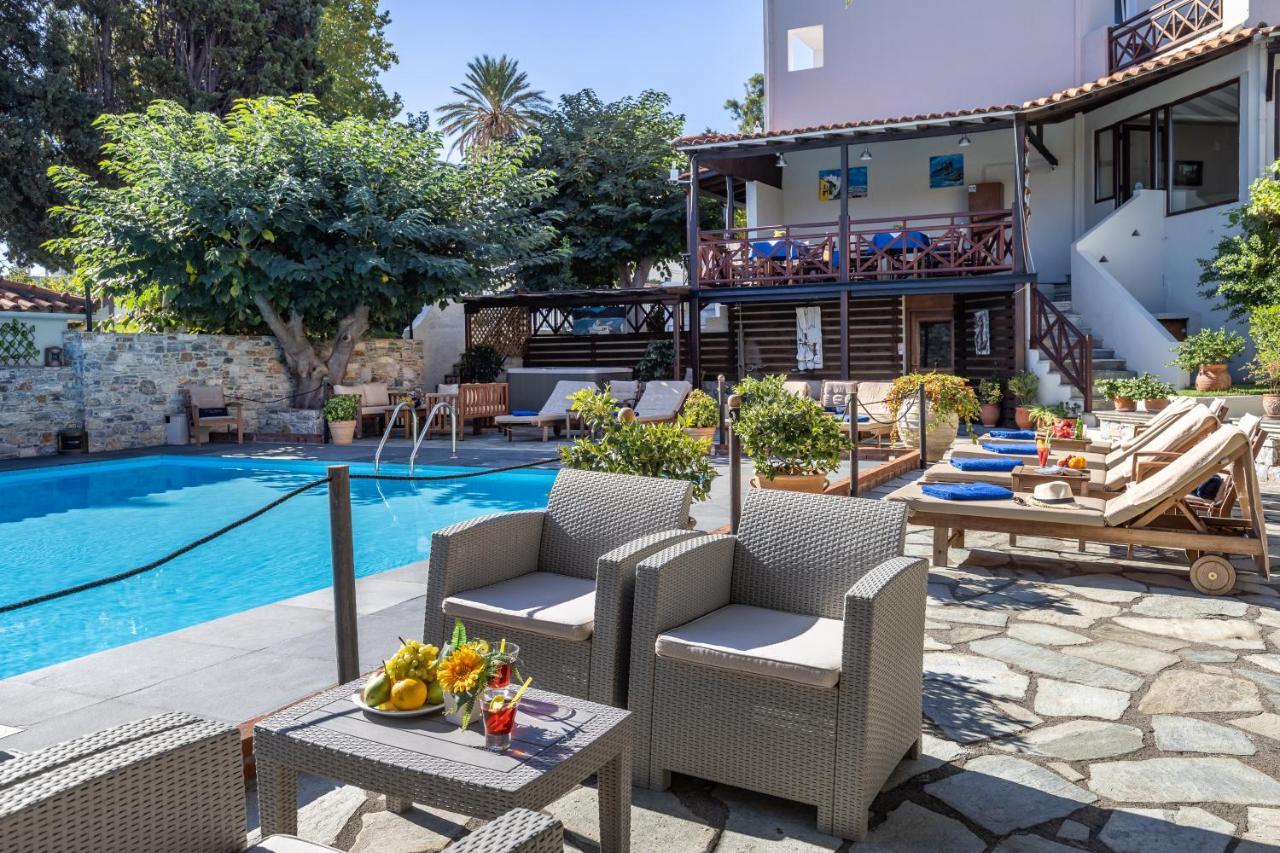 Ionia Hotel Skopelos Town Exterior photo