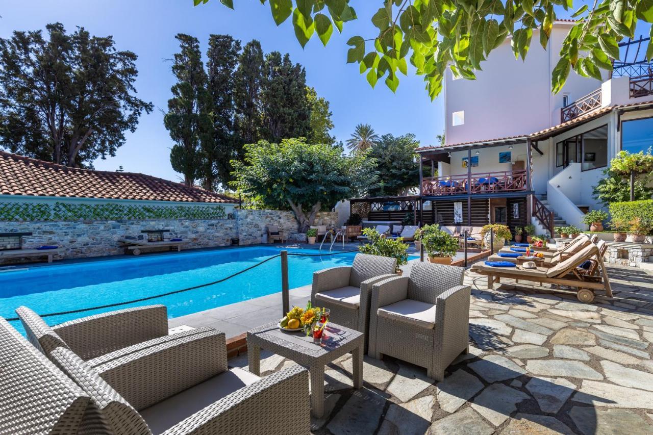 Ionia Hotel Skopelos Town Exterior photo