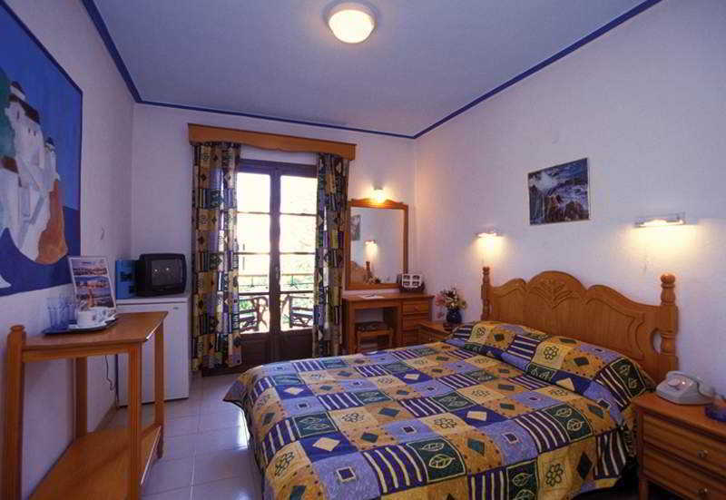 Ionia Hotel Skopelos Town Exterior photo