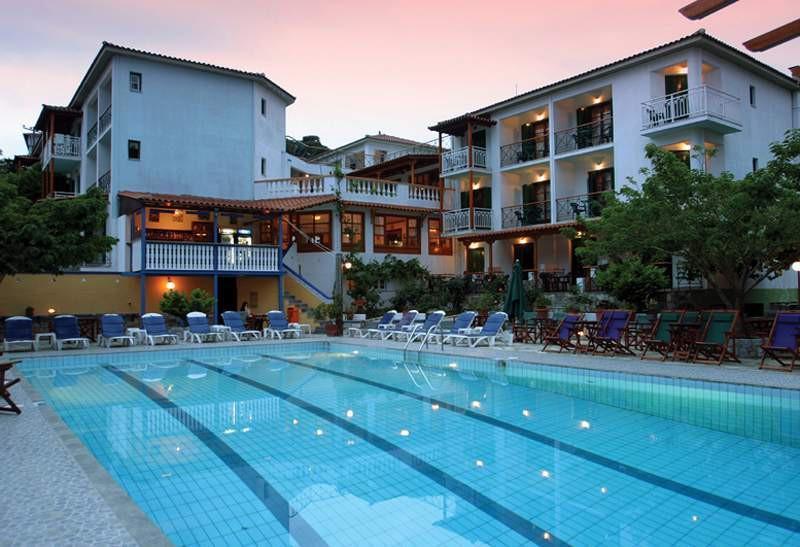 Ionia Hotel Skopelos Town Exterior photo
