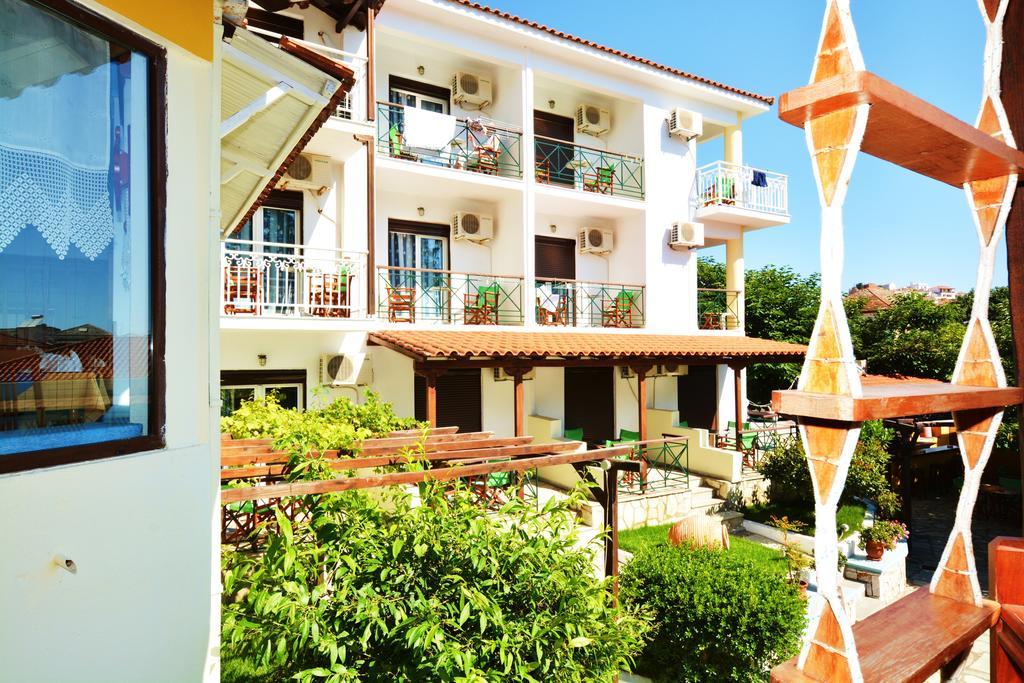 Ionia Hotel Skopelos Town Exterior photo