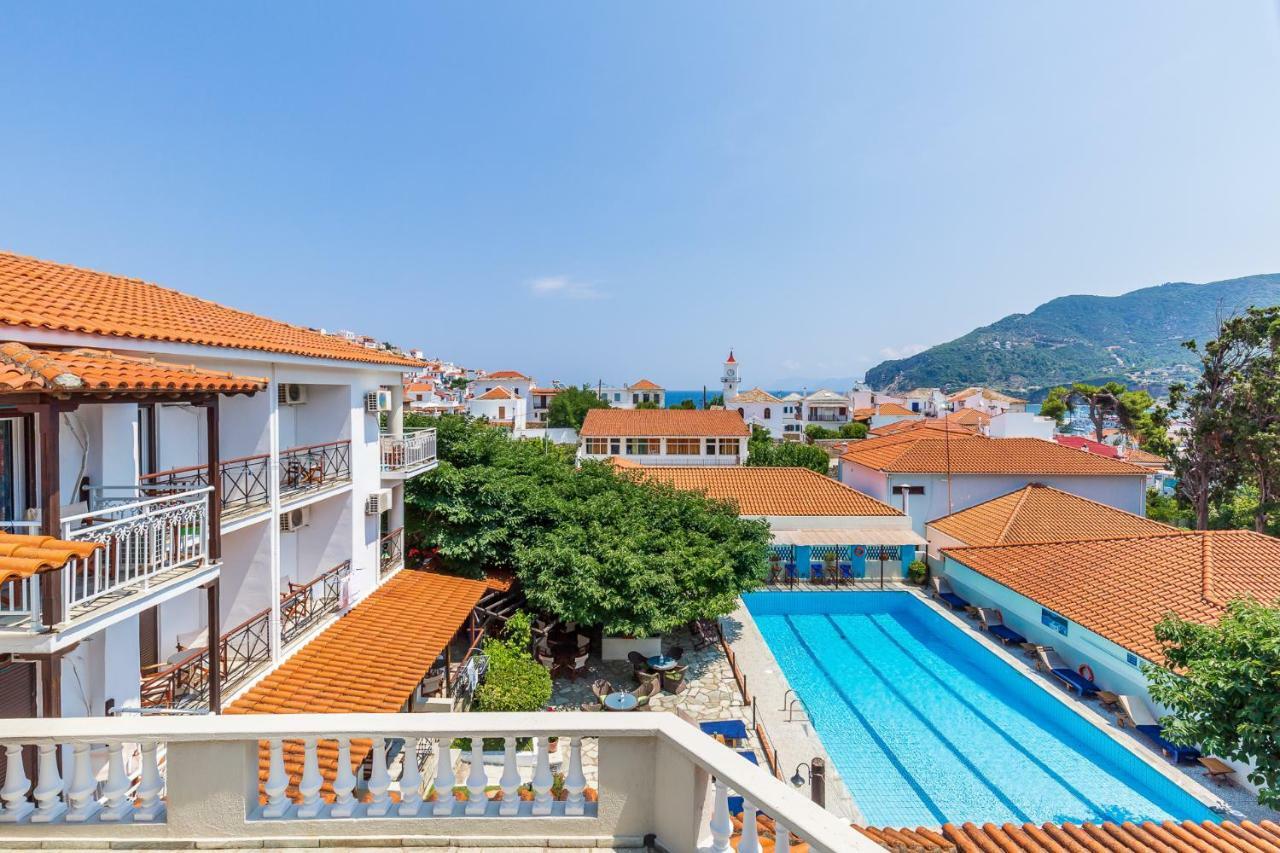 Ionia Hotel Skopelos Town Exterior photo