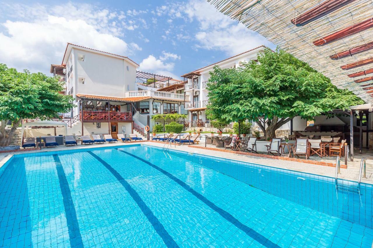 Ionia Hotel Skopelos Town Exterior photo